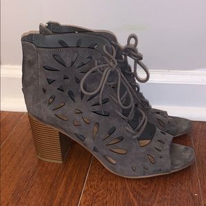 Rampage Heels